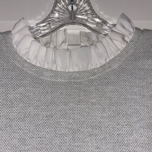 Beach Lunch Lounge Women’s Woven Top - Light Grey & White, Size Small - Picture 4 of 7